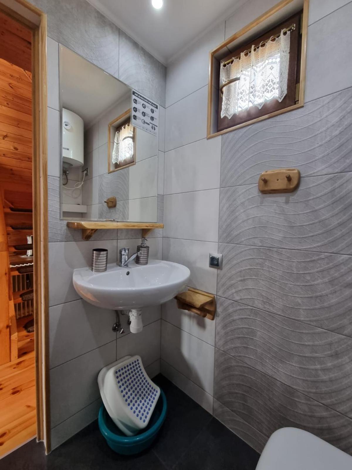 Вилла Apartamentowe Domki Drewniane Colorado Карвиа Экстерьер фото